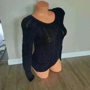 Max Rave Women's Black Cable Knit Pullover Sweater Black Size M Long Sleeve